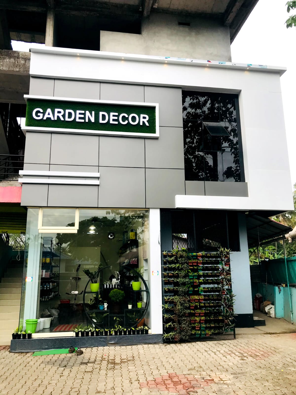 Garden Decor